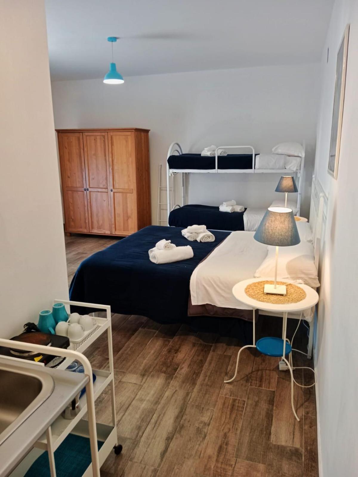 B&B Brezza Marina Montesilvano Marina Eksteriør billede