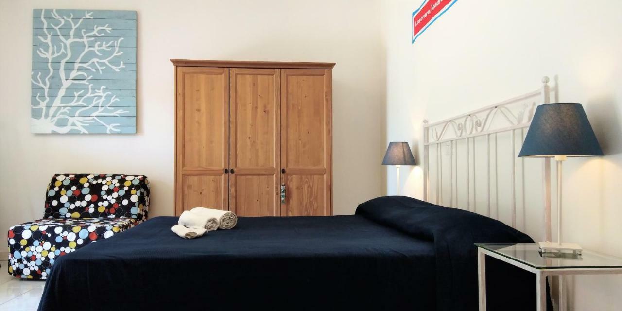 B&B Brezza Marina Montesilvano Marina Eksteriør billede